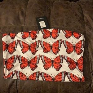 Butterfly crop top from fashion nova. size Large